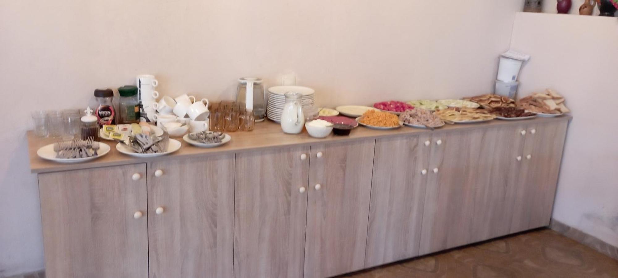 Mariana'S Guest House 메스티아 외부 사진