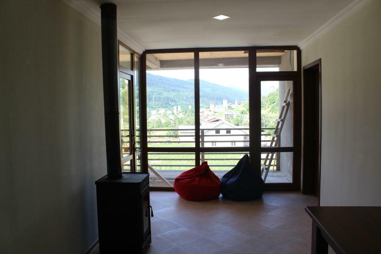 Mariana'S Guest House 메스티아 외부 사진