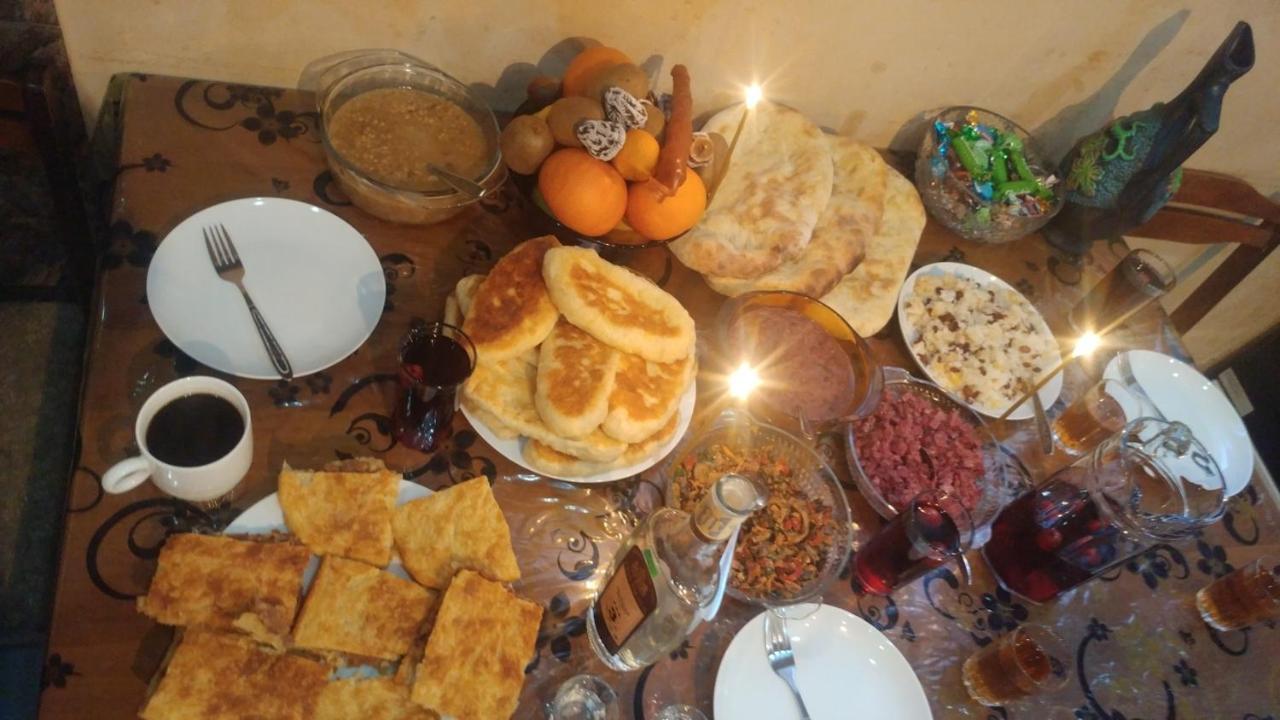 Mariana'S Guest House 메스티아 외부 사진
