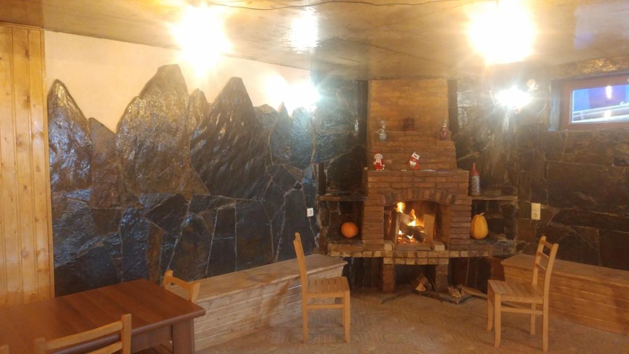 Mariana'S Guest House 메스티아 외부 사진